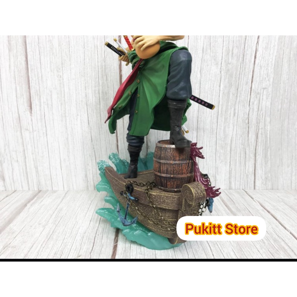 Mô hình One Piece - Mô hình Roronoa Zoro đứng trên thuyền 37cm Z028