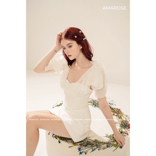 Áo Corset Trắng Cột nơ  và chân váy chữ A