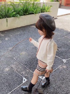 Váy đầm len Bbr cho bé gái