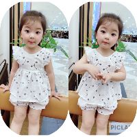 Bộ đũi bánh bèo bé gái