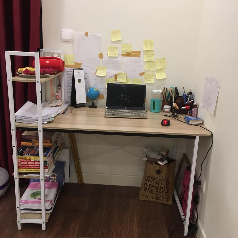 Bàn học sinh liền kệ Tâm House B62