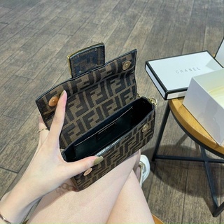 Túi xách Fendy đẹp lung linh