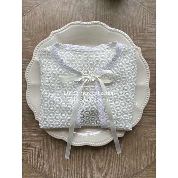Áo Khoác Cardigan Ren Mỏng Bé Gái Jennybebe style Hàn Quốc Màu Trắng Tiểu Thư
