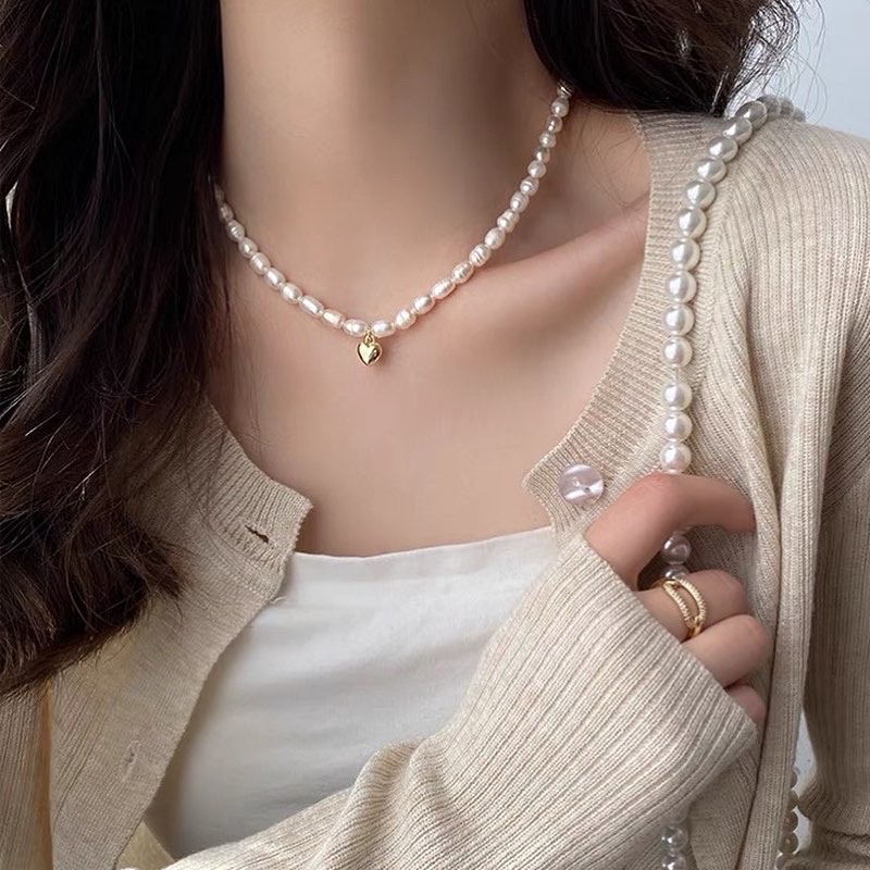 Vòng cổ ngọc trai nhân tạo charm tim