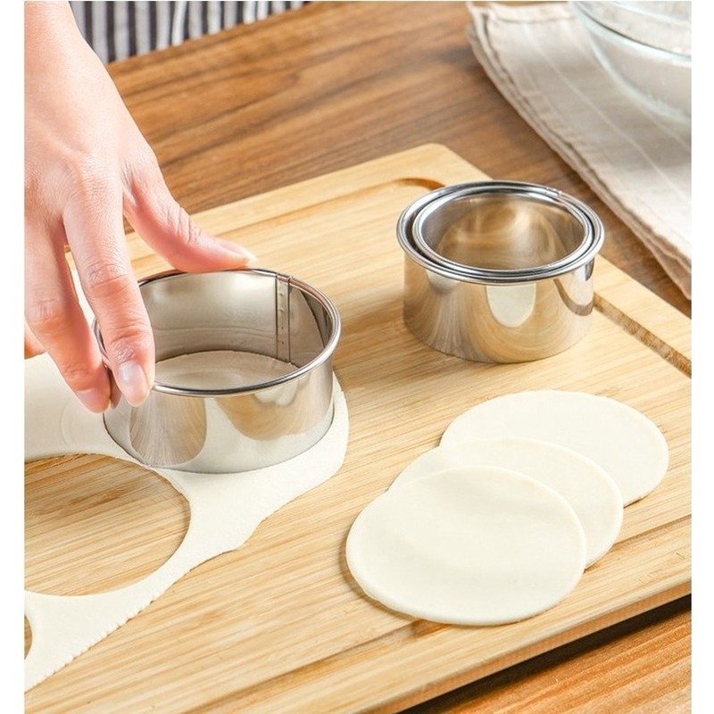 Set 5 Khuôn Làm Bánh Tròn Bằng Thép Không Gỉ