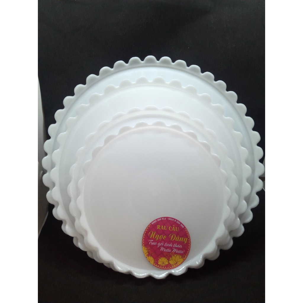 Dĩa nhựa Bánh Kem, bánh Rau câu, chưng Trái Cây, kích thước 18/20/25/30/33/36cm đặc biệt chưng bánh rau câu chống trượt.