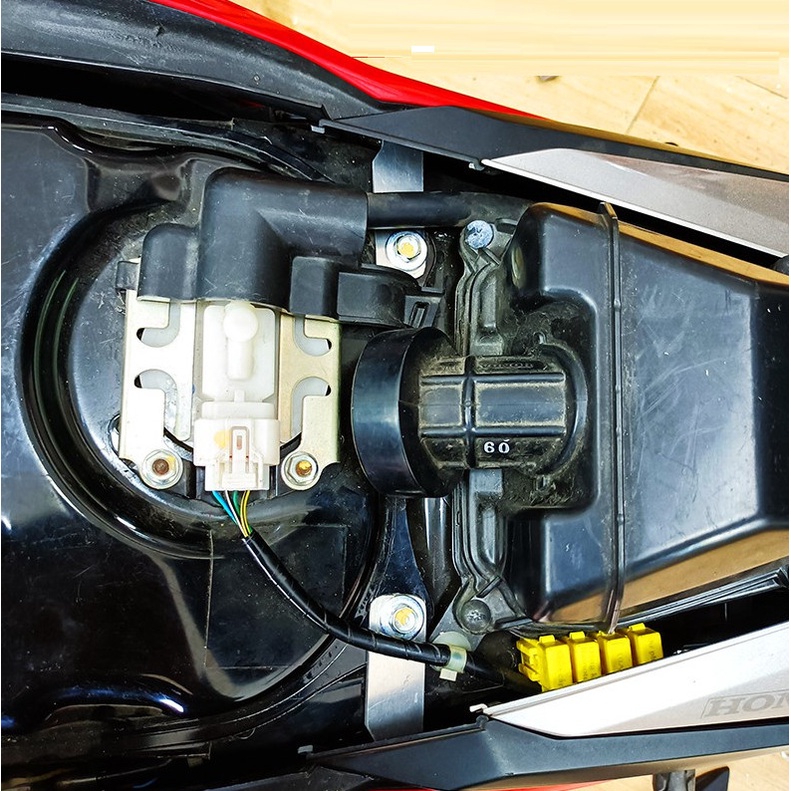 Cặp Pat chống rung winner, bát chống dung nhựa thân Winner X moto tấn phát