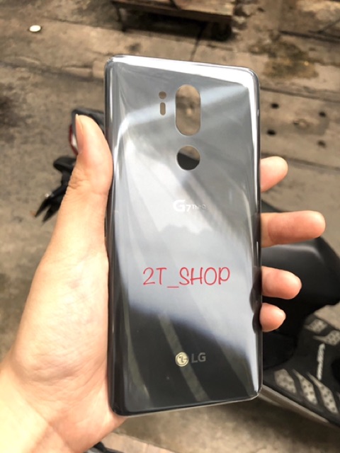 KÍNH LƯNG LG G7 ZIN CHUẨN KÈM RON DÁN (ĐỪNG SO SÁNH KÍNH ZIN BÊN EM VỚI KÍNH PHA MICA CHẤT LƯỢNG THẤP)