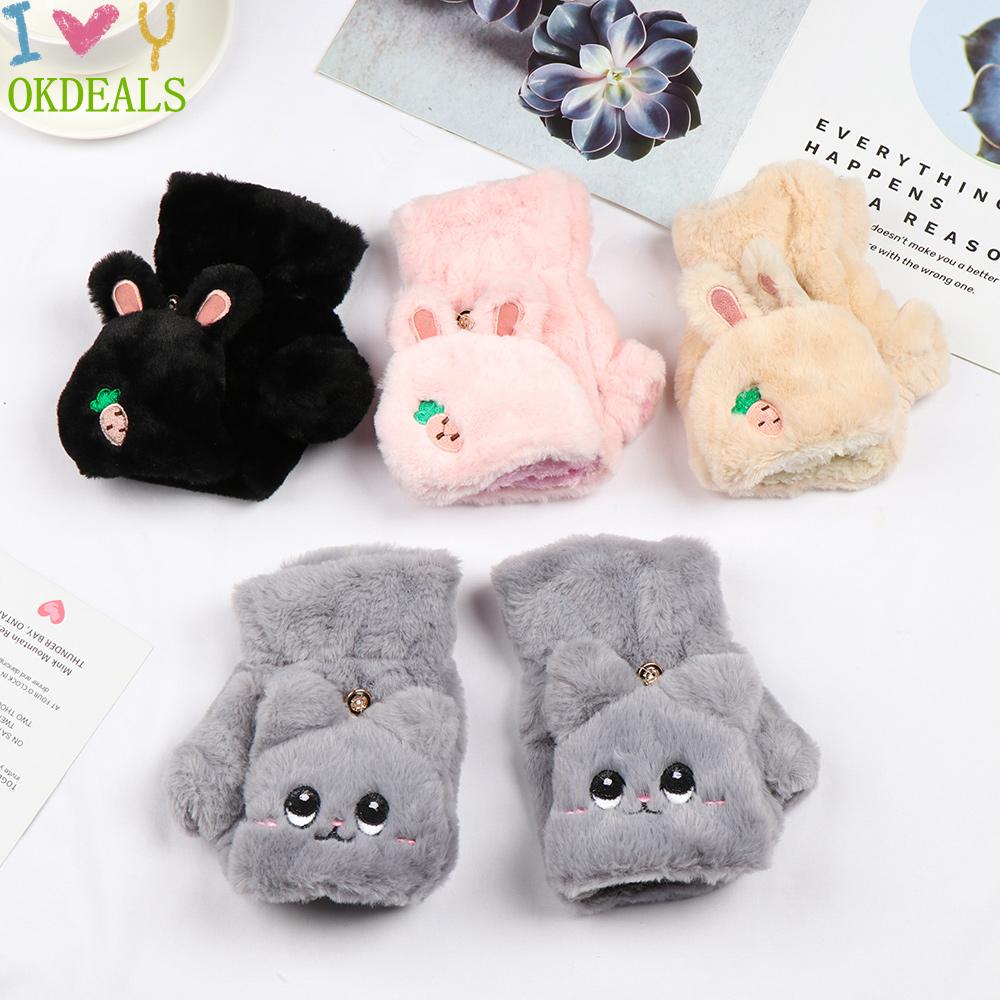 Đôi Găng Tay Hở Ngón Đính Lông Thỏ Giữ Ấm Mùa Đông Dễ Thương