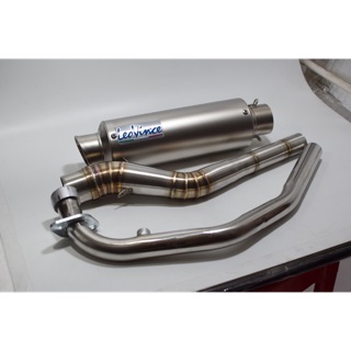 trọn bộ  lon pô leovince nhập khẩu ( bạc nhám )  và cổ pô  2 khúc  gắn mọi loại xe