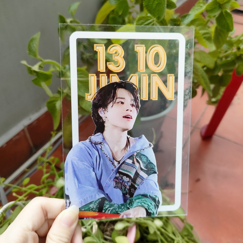 Khung Frame mica BTS T5- 7 mẫu theo 7 thành viên kèm giá gỗ