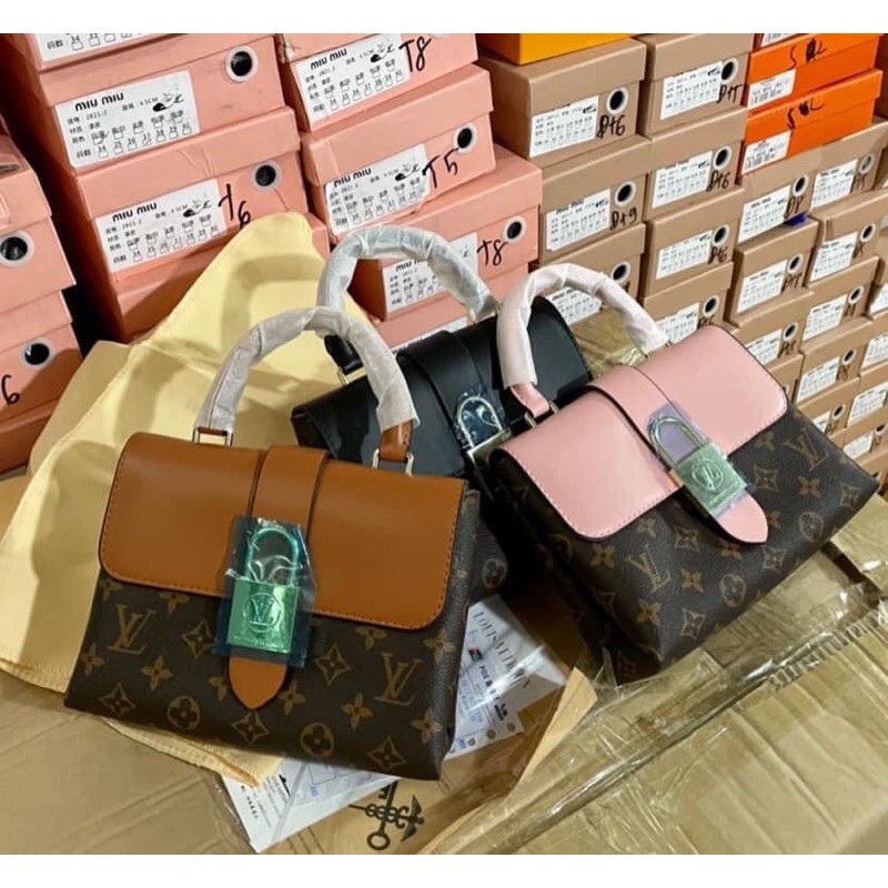 Túi LV k box lỗi nhẹ