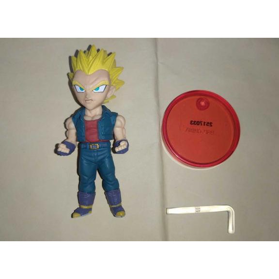 Mô hình Dragon Ball GT - Vegeta SS - World Collecitlbe Figure Vol. 3  chính hãng Nhật Bản
