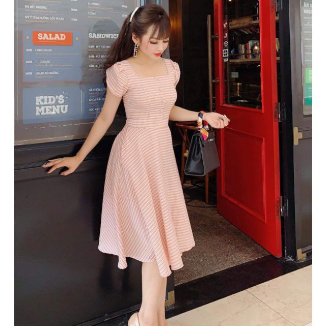 Đầm tiểu thư caro nhẹ nhàng