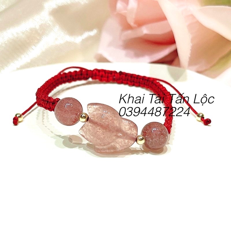 Vòng tay hồ ly chỉ đỏ đá t.anh dâu Tây tình duyên may mắn