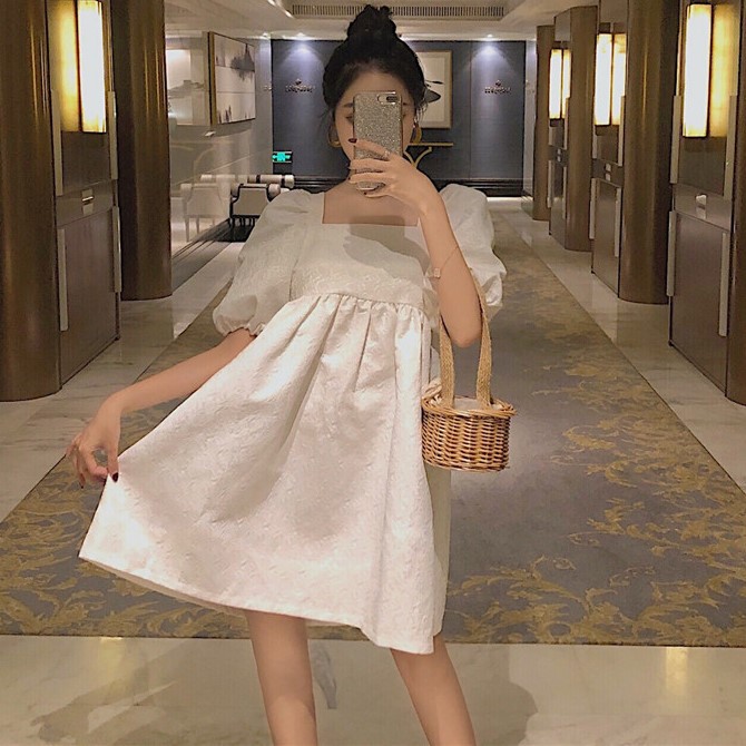 sẵn Đầm babydoll hở lưng hoa nổi chất đẹp chuẩn hàng Quảng Châu nhiều size J0022 / J0022F | BigBuy360 - bigbuy360.vn