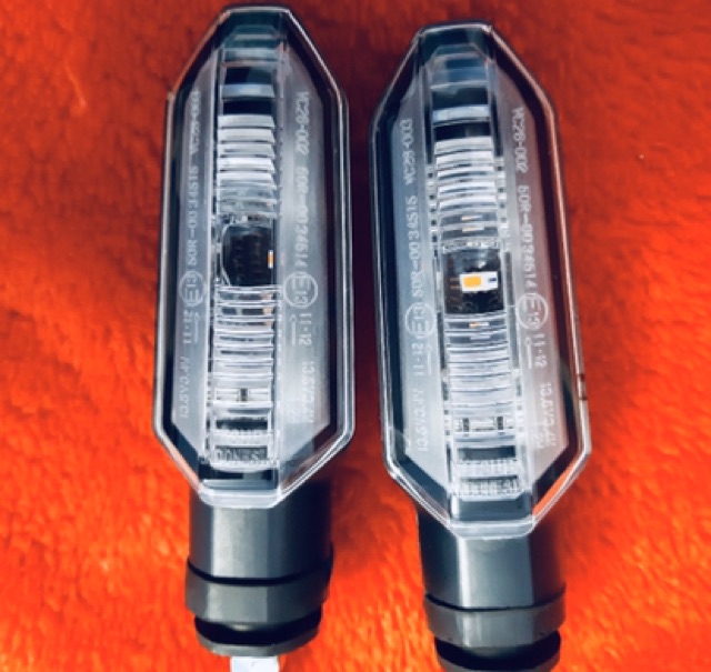 Cặp xi nhan zin winnerx gắn vario , click 125, Exciter150,Mxking,NVX..