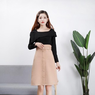 810 Chân Váy Xếp 4 Ly Lưng, Nẹp Giữa Đính Cúc Bọc(Hình shop tự chụp)