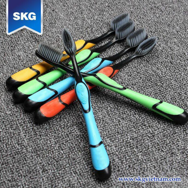 Bàn chải than tre hoạt tính SKG Hàn Quốc