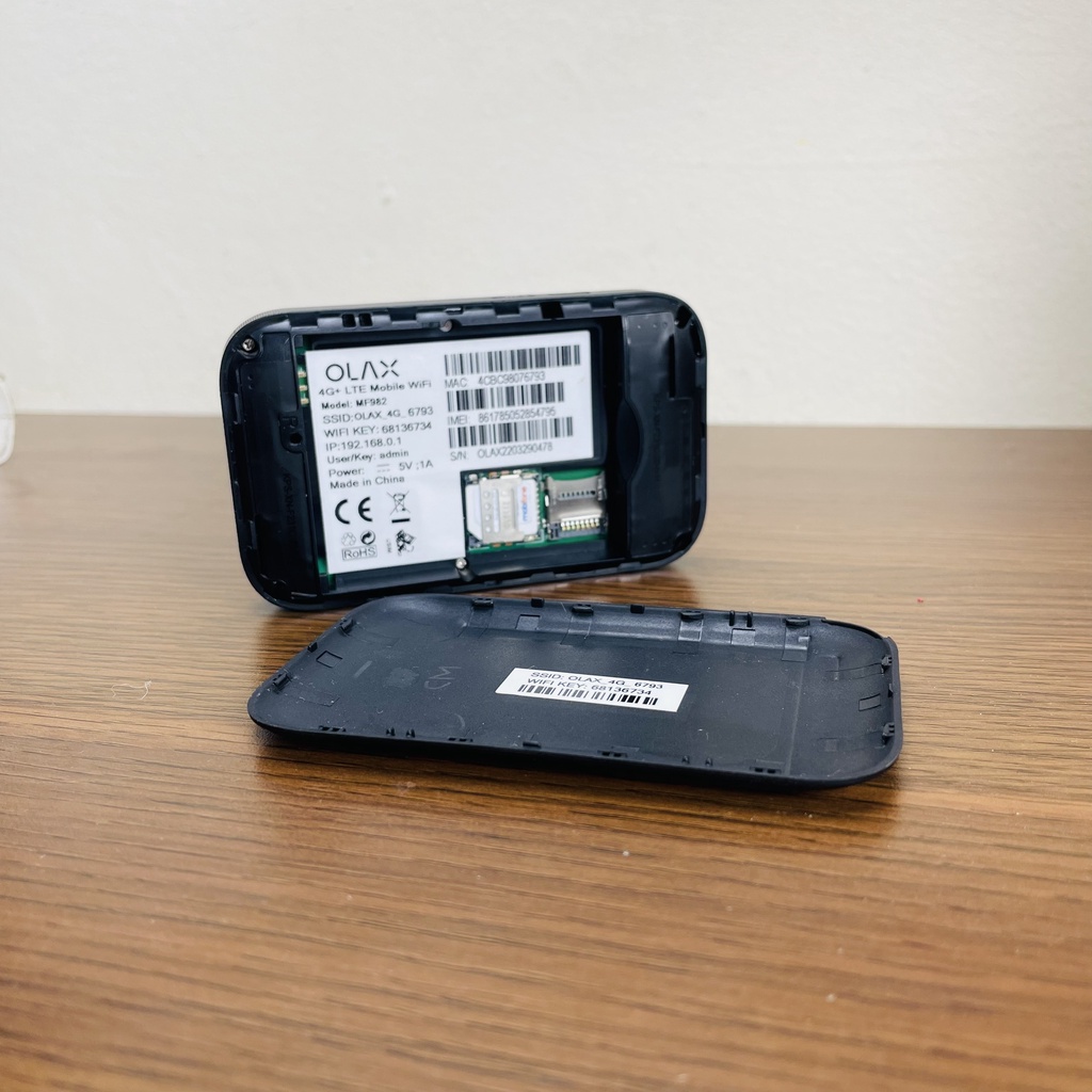 Bộ Phát Wifi Cầm Tay 4G/3G OLAX MF980L MF982 Màn Hình LCD Tốc Độ 150Mb - Hỗ Trợ Sim 4G Đa Mạng, Nhỏ Gọn Tiện Lợi
