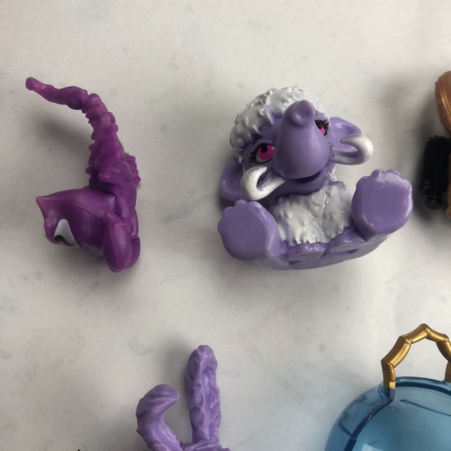 PK M- Phụ kiện thú cưng cho búp bê monster high