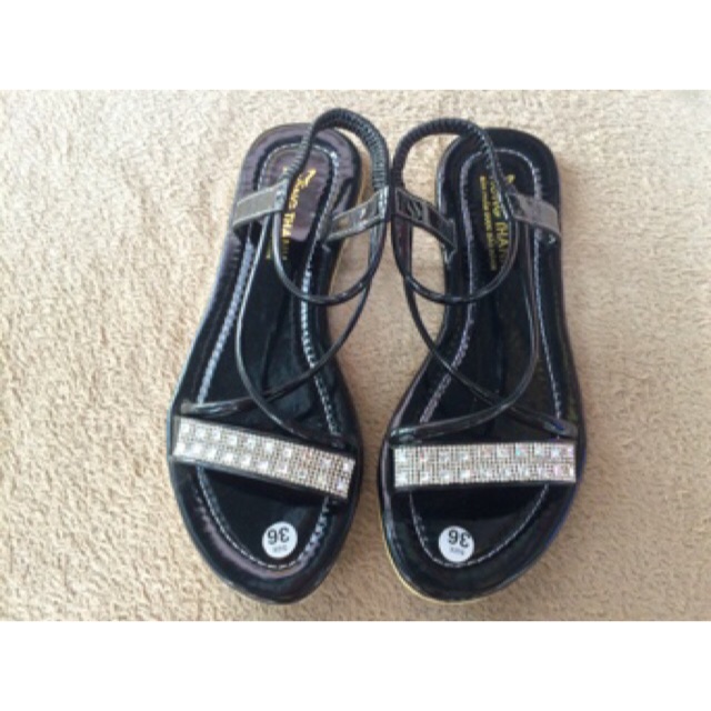 GIAy sandal MS0101