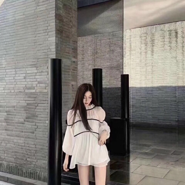 Áo trắng tay bồng tiểu thư dáng dấu quần hot hit ❌hàng QC loại 1❌❌