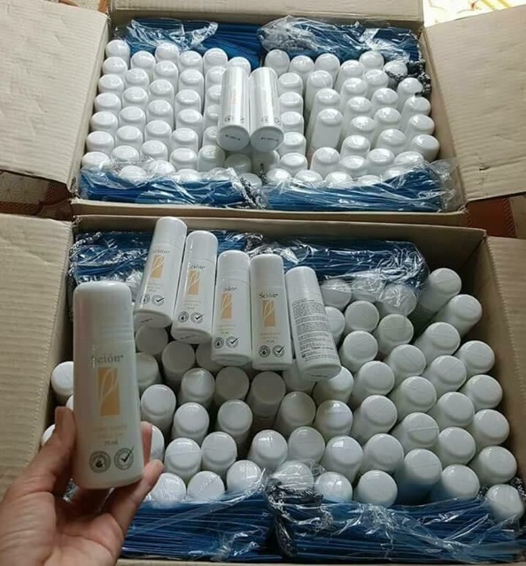 Lăn khử mùi, trắng da Scion Pure White Roll On cho nách và chân | BigBuy360 - bigbuy360.vn