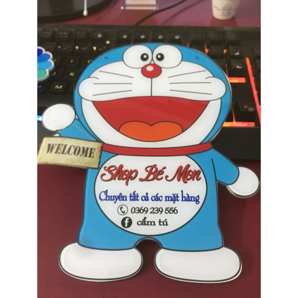 Bảng hiệu mica - Khung Doraemon đáng yêu - Free thiết kế