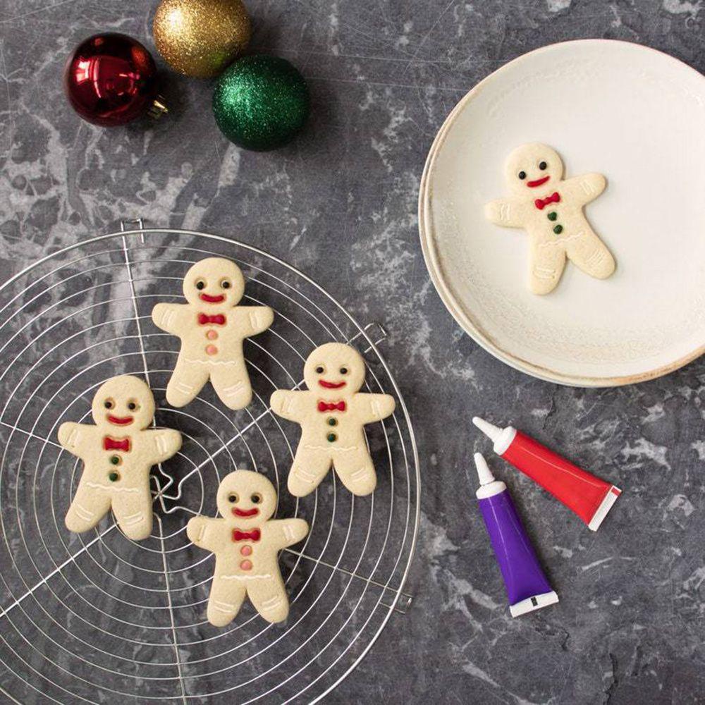 Set 4 Khuôn Dập Nổi Họa Tiết Trang Trí Bánh Quy / Bánh Gừng / Bánh Mì Kiểu Halloween / Giáng Sinh