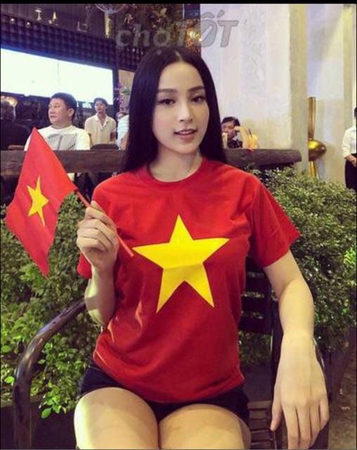 Aó Cờ Đỏ Sao Vàng Niềm Tin Yêu Dân Tộc