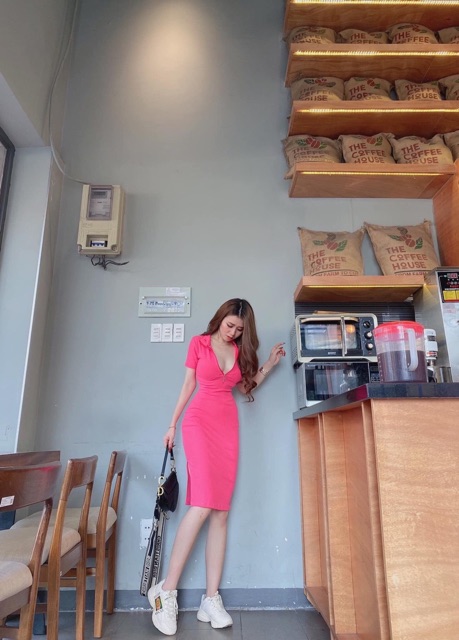 Đầm body khoá ngực siêu hot - Chất porip xịn đủ màu y hình - Carotshop | BigBuy360 - bigbuy360.vn