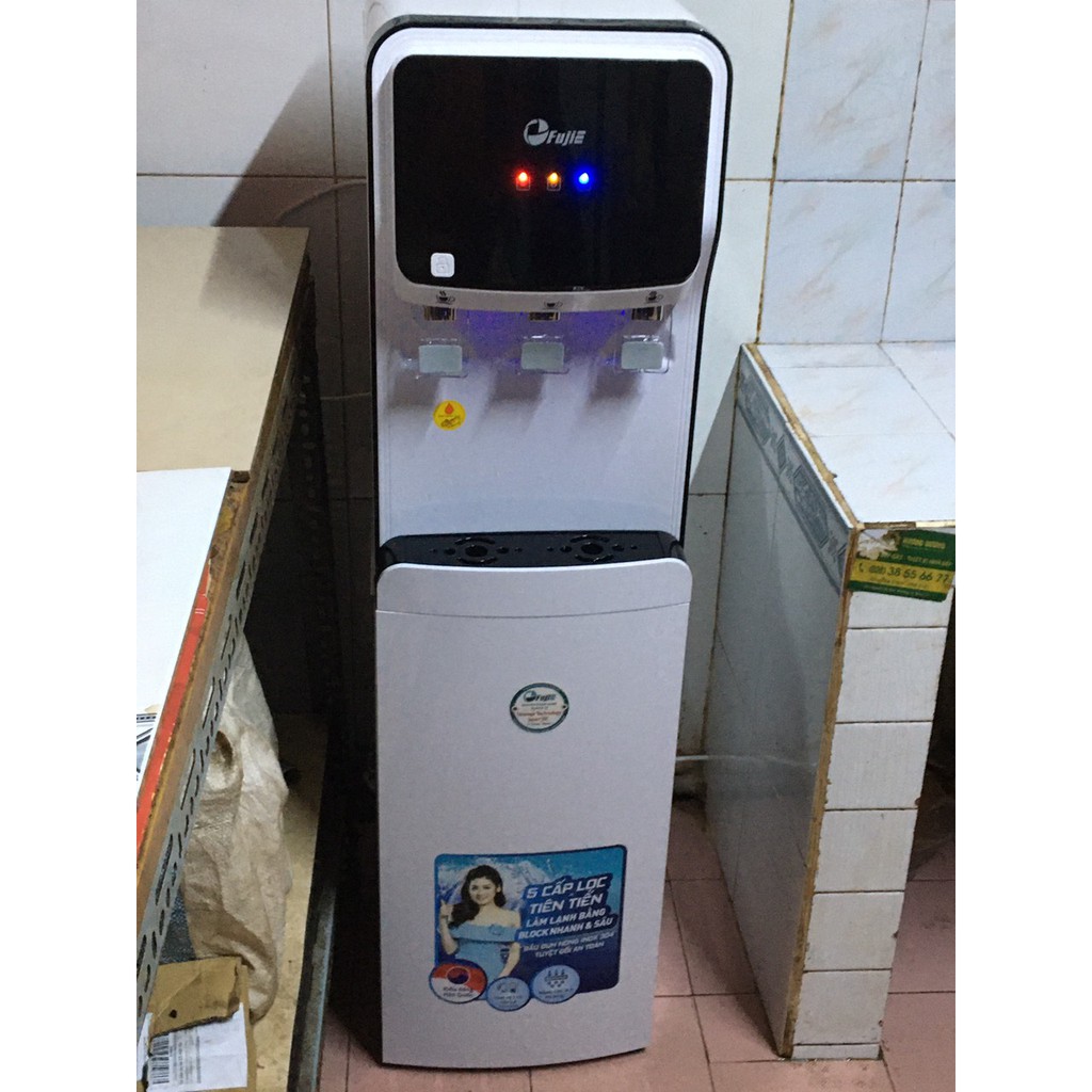 Máy lọc nước RO tích hợp làm nóng lạnh cao cấp Fujie WPD5300C