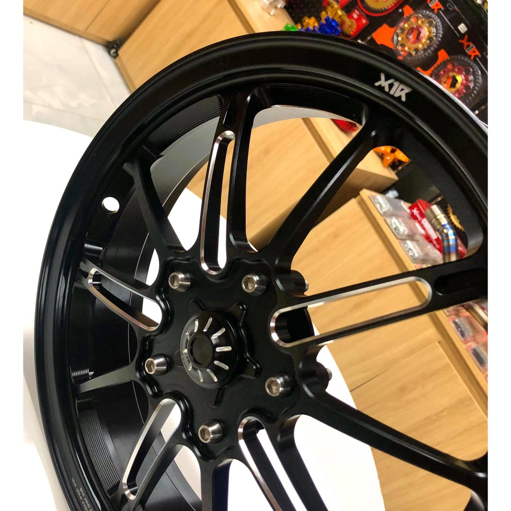 MÂM VÀNH VESPA150 HÀNG CNC NGUYÊN KHỐI