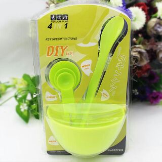 Bộ dụng cụ trộn mặt nạ 4in1 (giao màu ngẫu nhiên)