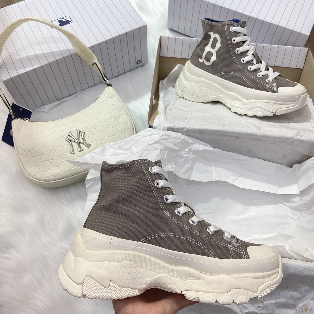 [CHÍNH HÃNG] Giày thể thao Sneaker M.L.B Chunky Canvas cổ cao logo B Red Sox màu Be Xám - CODE: 32SHU1111-43M