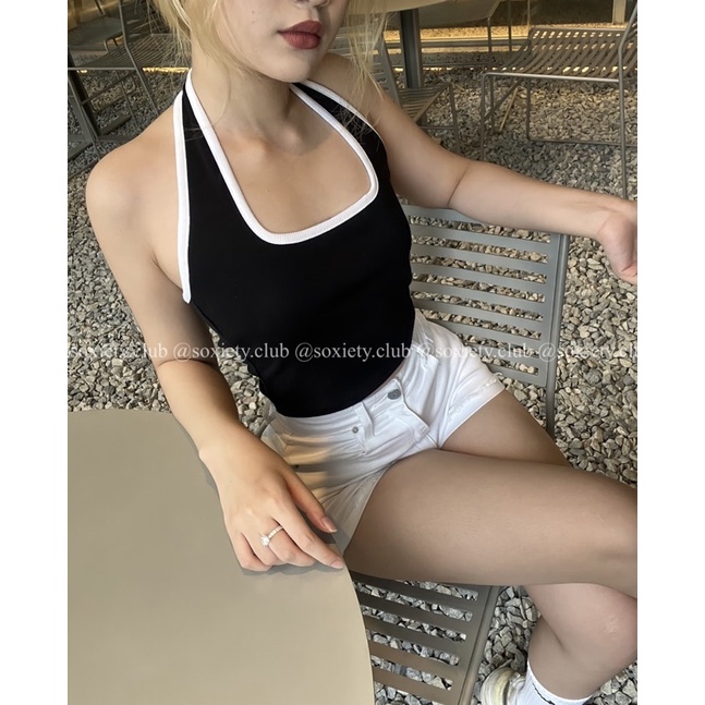 Áo yếm cổ vuông cực trendy phù hợp mùa hè 💕 A31