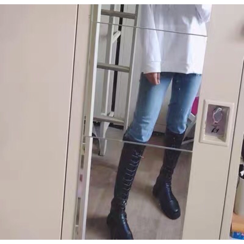 (Sẵn 36 38 39)🔥Boots đùi nữ đan dây cao ôm chân sang chảnh - 2 ảnh thật cuối | BigBuy360 - bigbuy360.vn