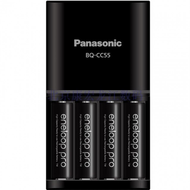 Bộ sạc nhanh thông minh Panasonic CC55C Smart &amp; Quick Charger + 4 pin AA Eneloop 2550mAh