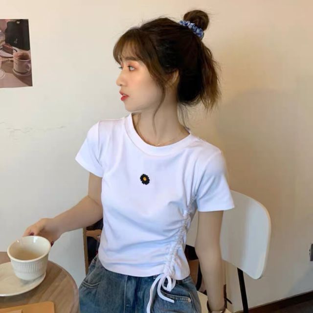 [Mã FAMAYWA giảm 10K đơn 50K] Áo kiểu thêu hoa CÚC dây RÚT 1 bên | BigBuy360 - bigbuy360.vn