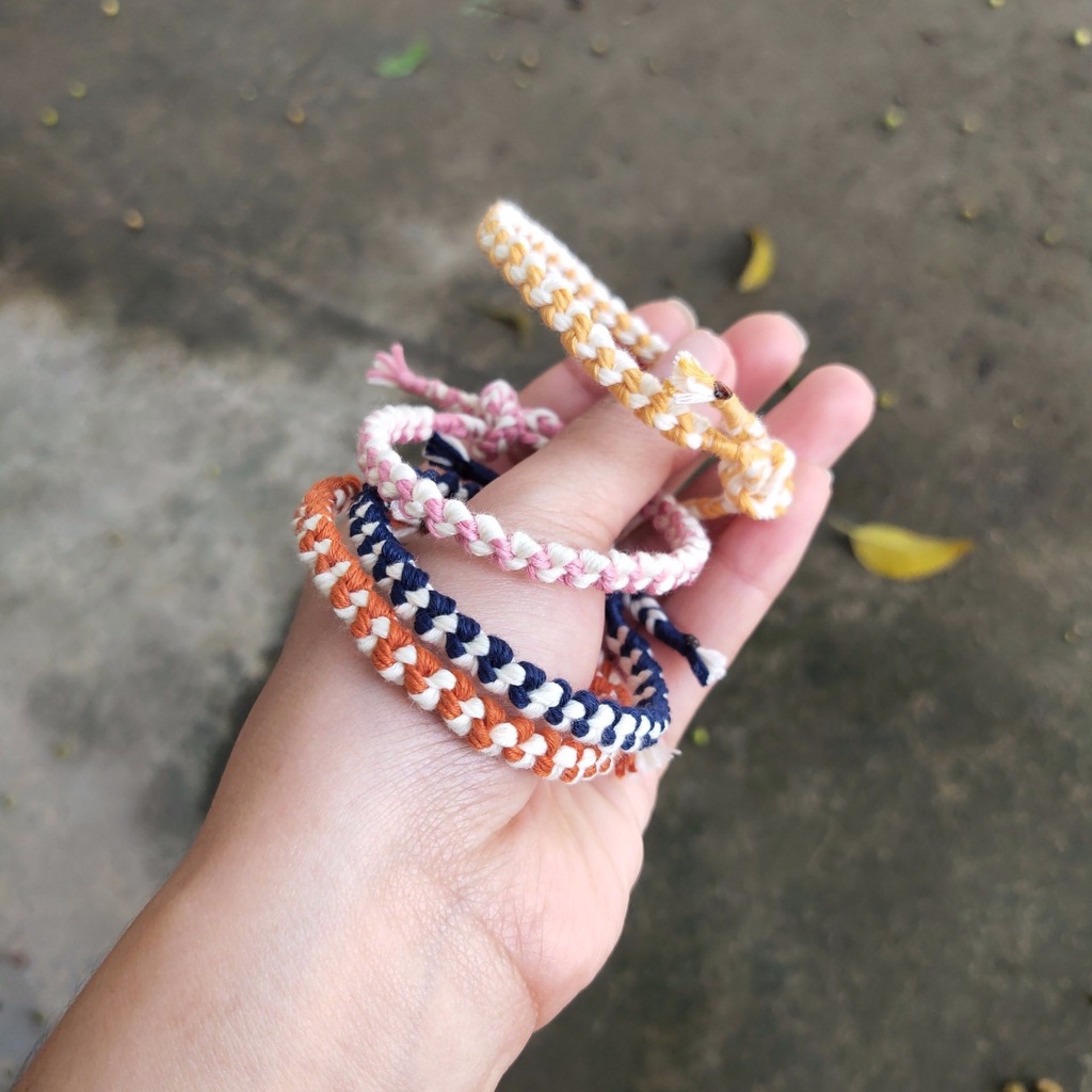 Vòng zigzag hai màu đơn giản