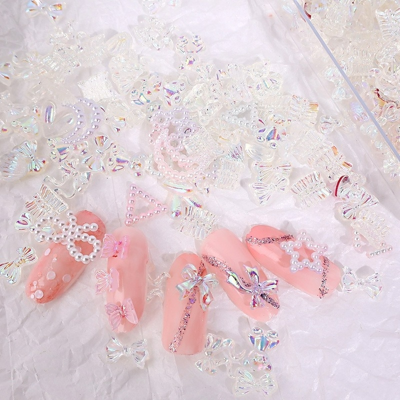 Miếng Dán Trang Trí Móng Tay 3D Hình Gấu / Bướm / Ngọc Trai / Đá Giả Kim Cương Nhiều Màu DIY