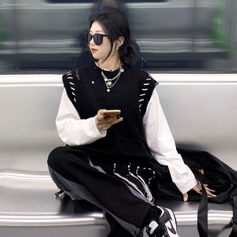 Set áo thun dài tay và áo khoác len không tay màu đen thiết kế thời trang cho nữ (có bán lẻ)