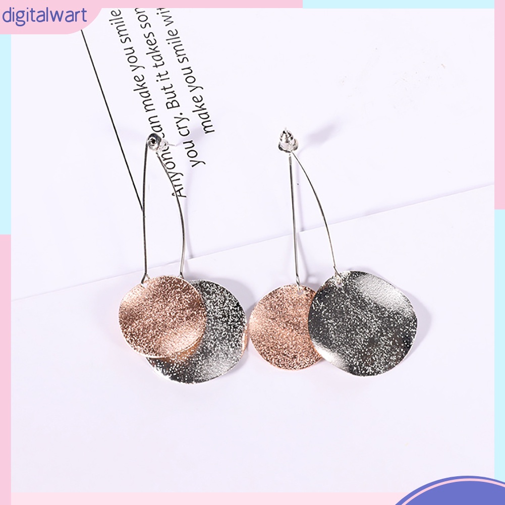 Khuyên tai dáng dài mặt hình tròn bằng hợp kim duyên dáng cho nữ