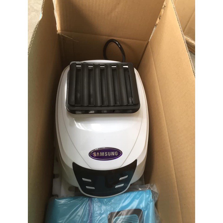 Tủ sấy quần áo điện tử có điều khiển từ xa