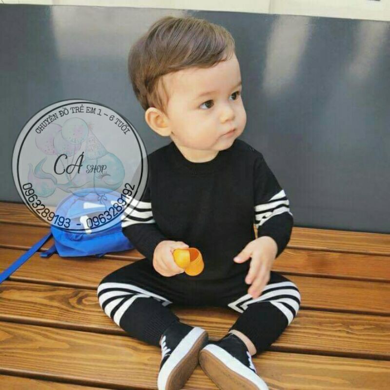 Bộ thể thao sọc cho bé trai/gái