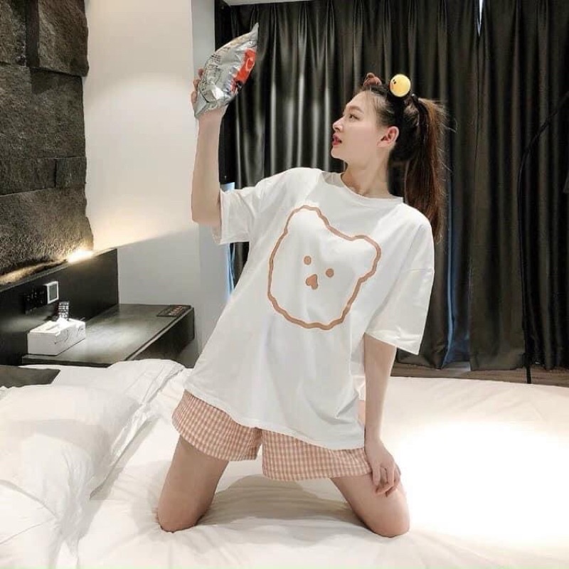 Set bộ ,Áo thun nữ giá rẻ form rộng,tay ngắn in hình gấu tặng quần kẻ caro Nhungkudo