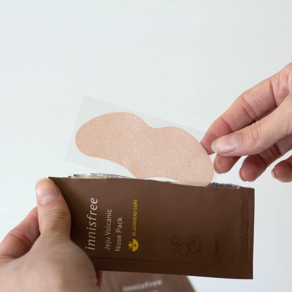 Miếng lột mụn đầu đen Innisfree Jeju Volcanic Nose Pac