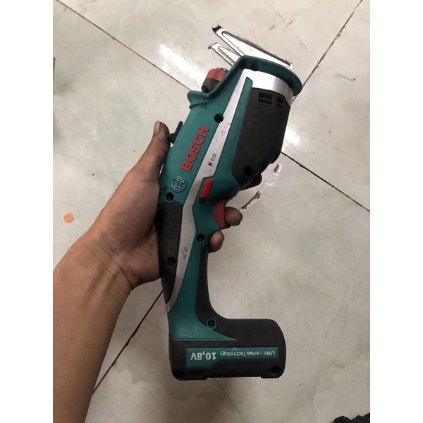 Cưa kiếm Bosch 10.8-12V