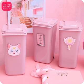 Thùng đựng bút mini kiêm thùng đựng rác.